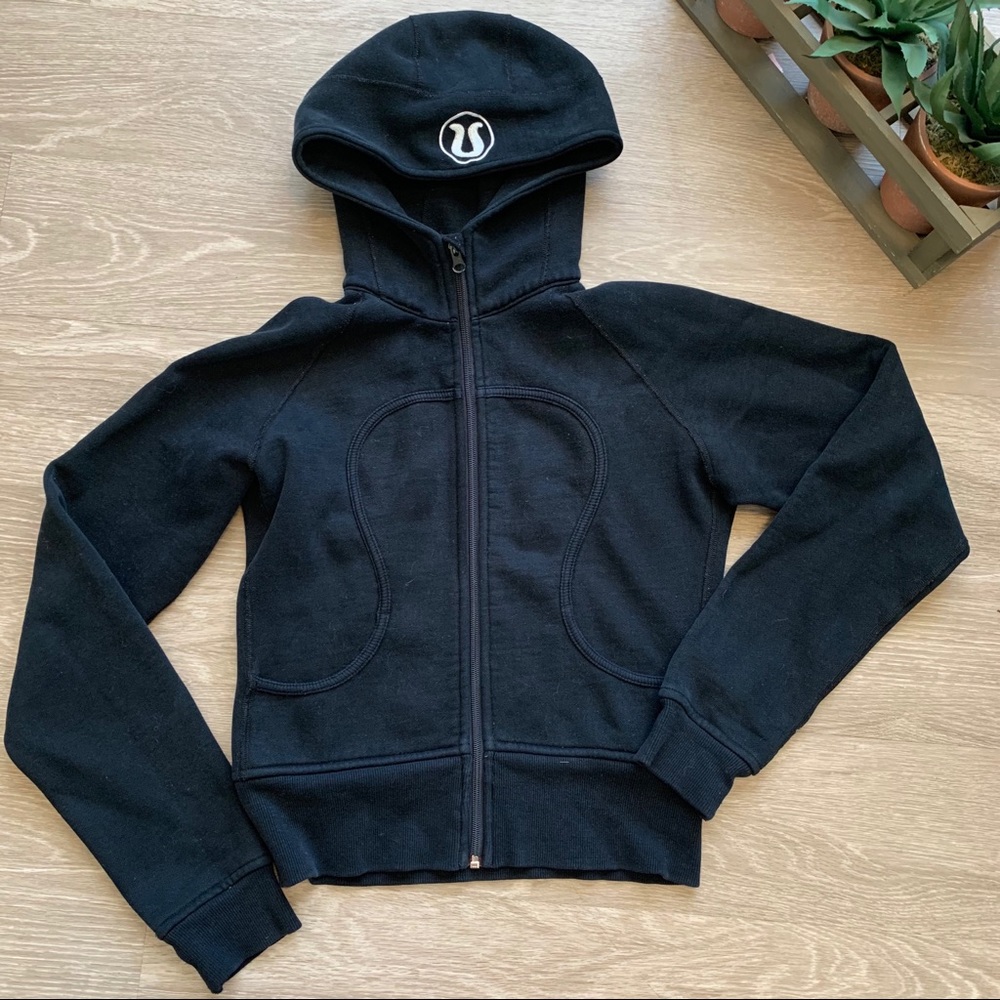 Excellent condition Lululemon Scuba Jacket